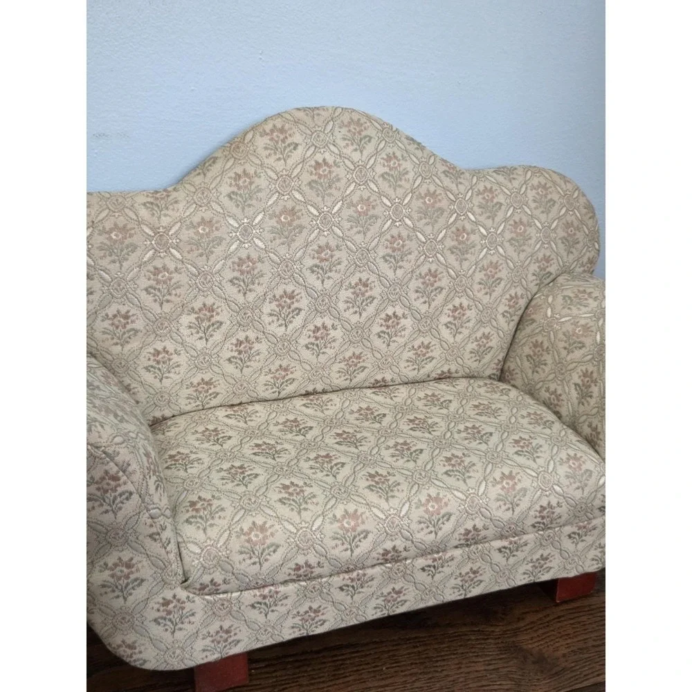 Vintage Victorian Style Upholstered 18in Doll Couch Sofa Furniture Dayton Hudson